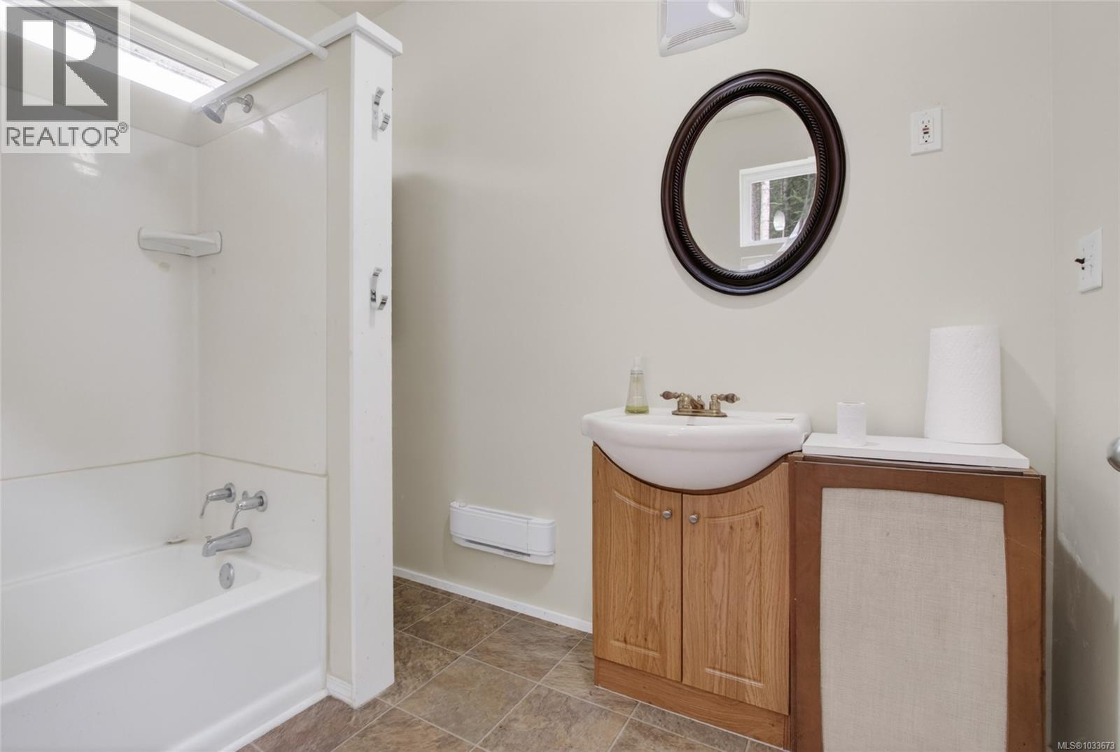 1485 Hess Rd, Gabriola Island, British Columbia  V0R 1X6 - Photo 42 - 1033673