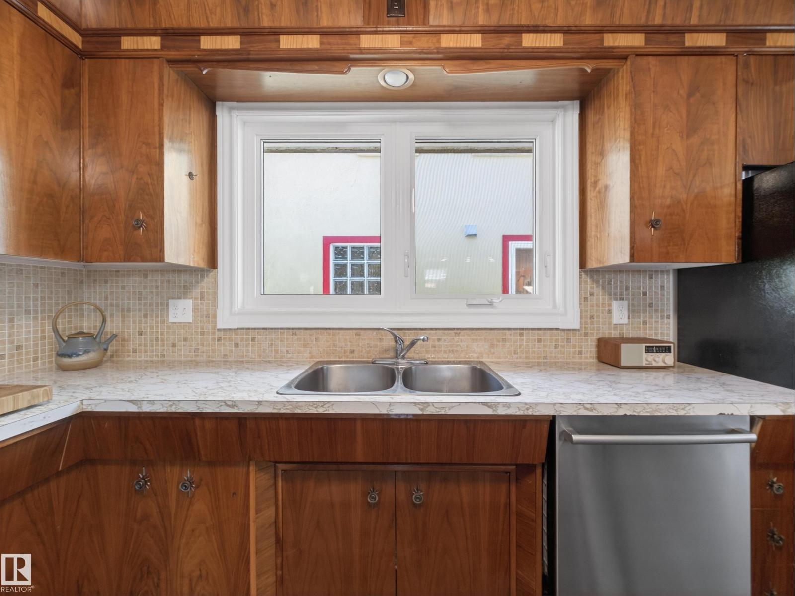 11345 89 St Nw, Edmonton, Alberta  T5B 3T5 - Photo 15 - E4484663