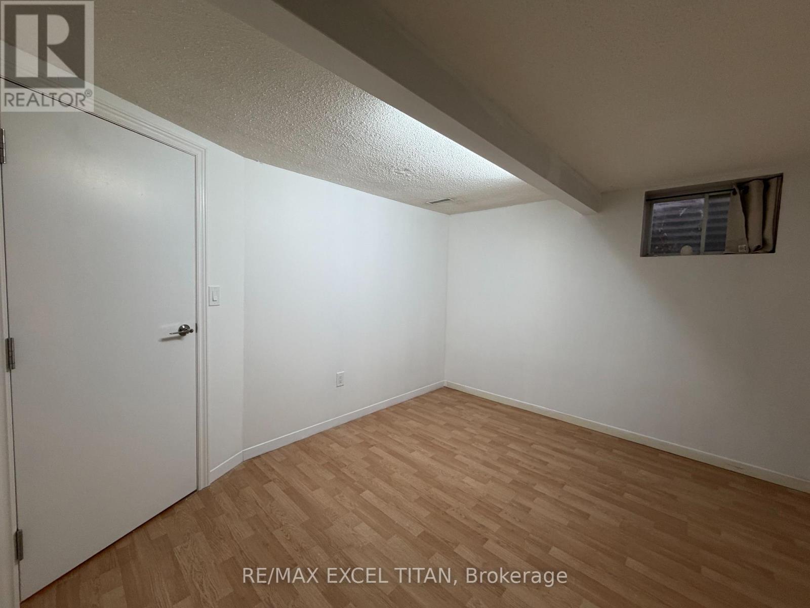 Bsmt - 251 Shawnee Circle, Toronto (Pleasant View), Ontario  M2H 2Y3 - Photo 5 - C13059132