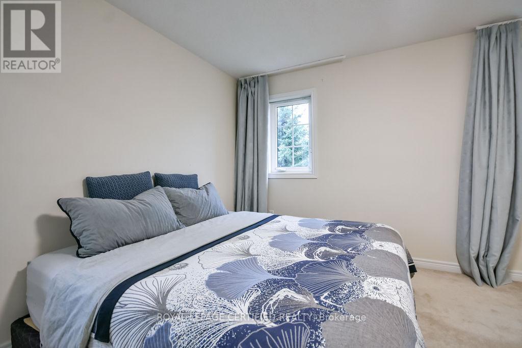 34 Balmoral Place, Barrie, Ontario  L4N 0Y9 - Photo 27 - S13057542