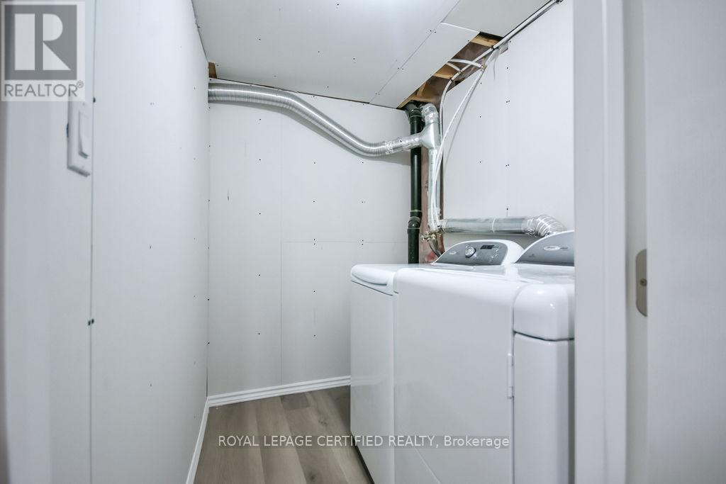 34 Balmoral Place, Barrie, Ontario  L4N 0Y9 - Photo 37 - S13057542