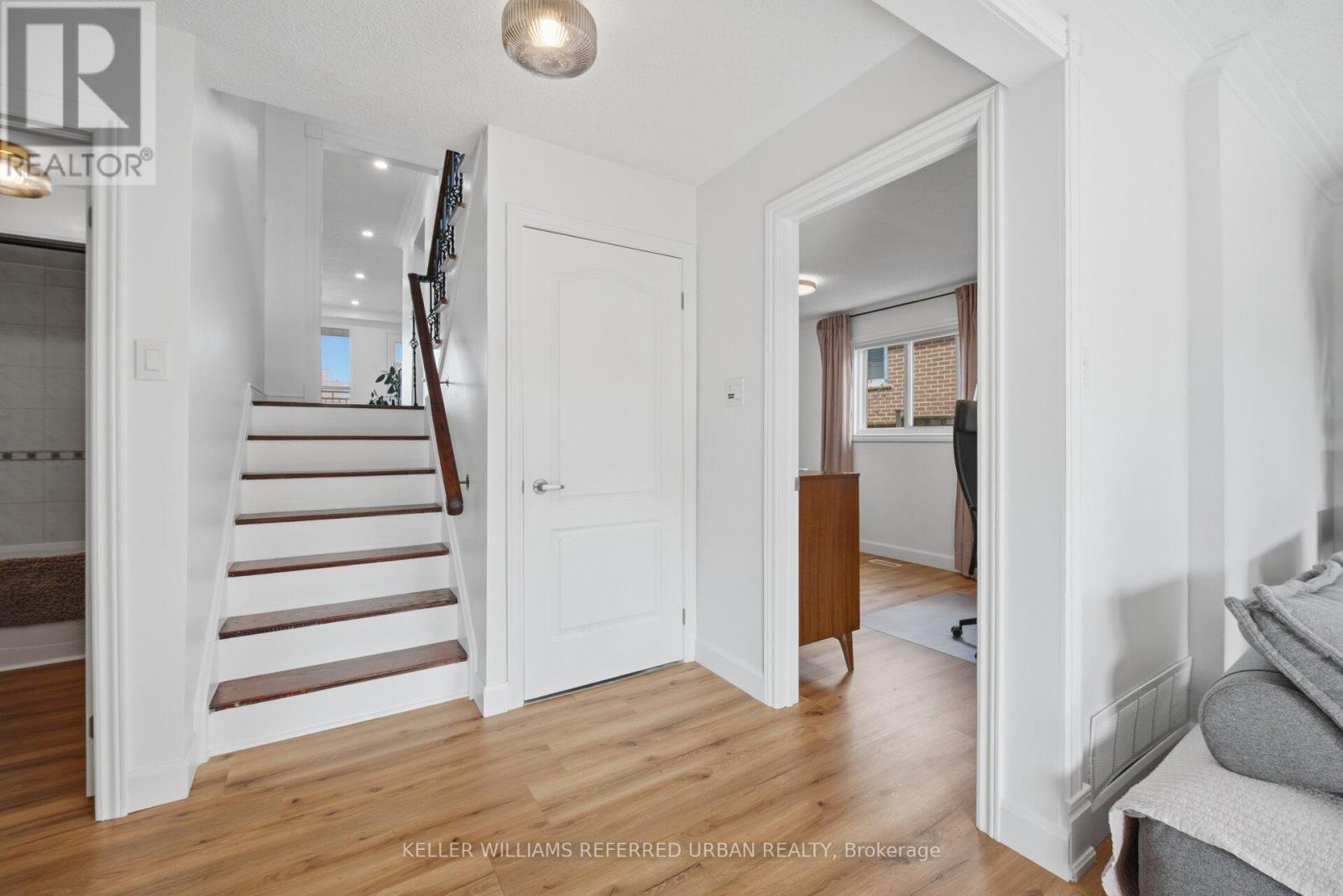 4135 Dunmow Crescent, Mississauga, Ontario  L4Z 1E1 - Photo 28 - W13030940