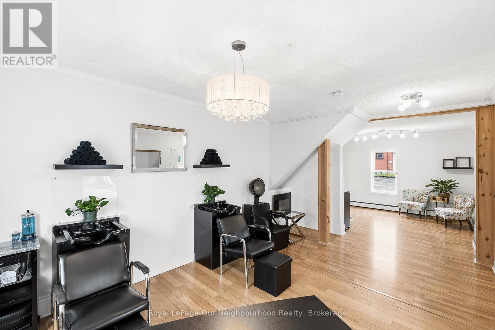 162 Dundas Street E, Quinte West, Ontario  K8V 1L4 - Photo 10 - X13058060