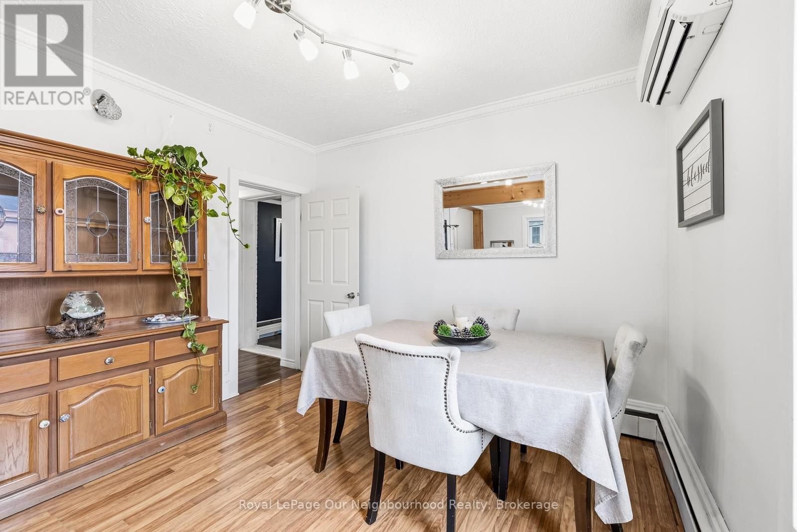 162 Dundas Street E, Quinte West, Ontario  K8V 1L4 - Photo 15 - X13058060