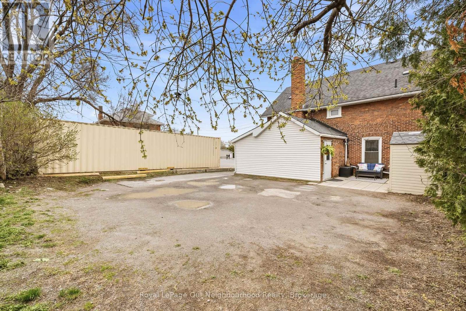 162 Dundas Street E, Quinte West, Ontario  K8V 1L4 - Photo 35 - X13058060