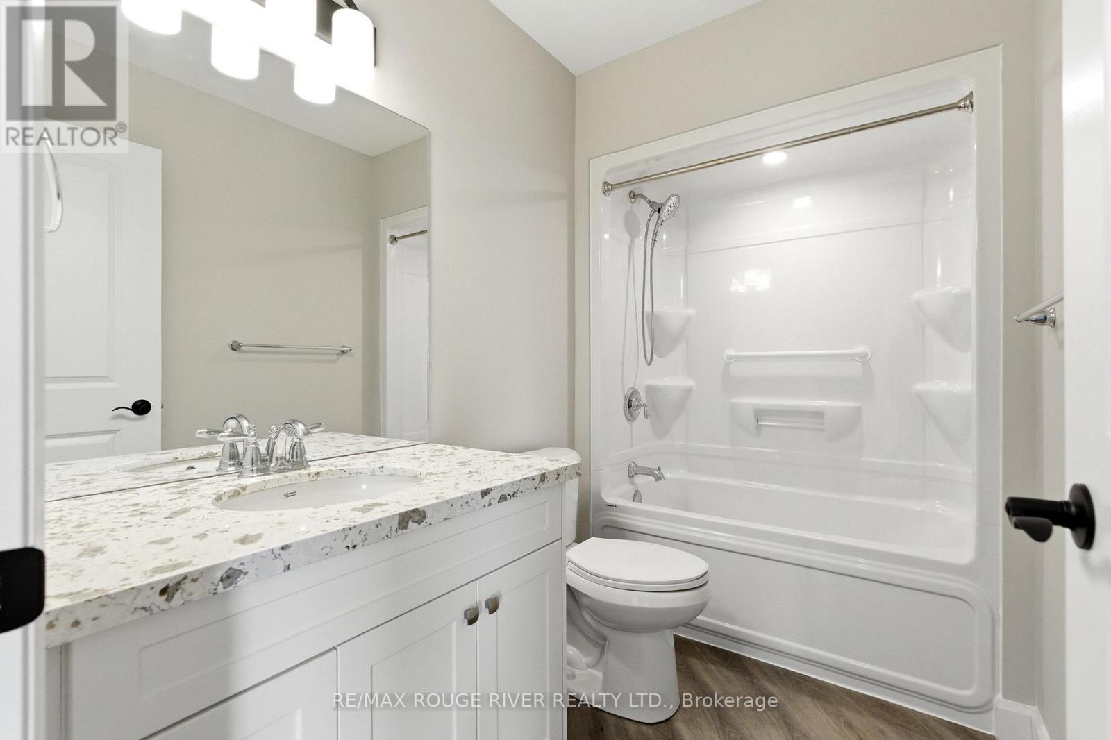 301 - 14 Meadowcreek Drive, Brighton, Ontario  K0K 1H0 - Photo 17 - X12903252