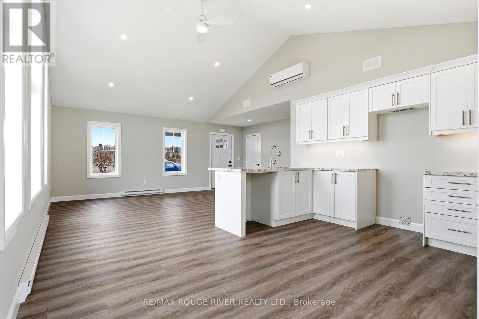 301 - 14 Meadowcreek Drive, Brighton, Ontario  K0K 1H0 - Photo 11 - X12903252