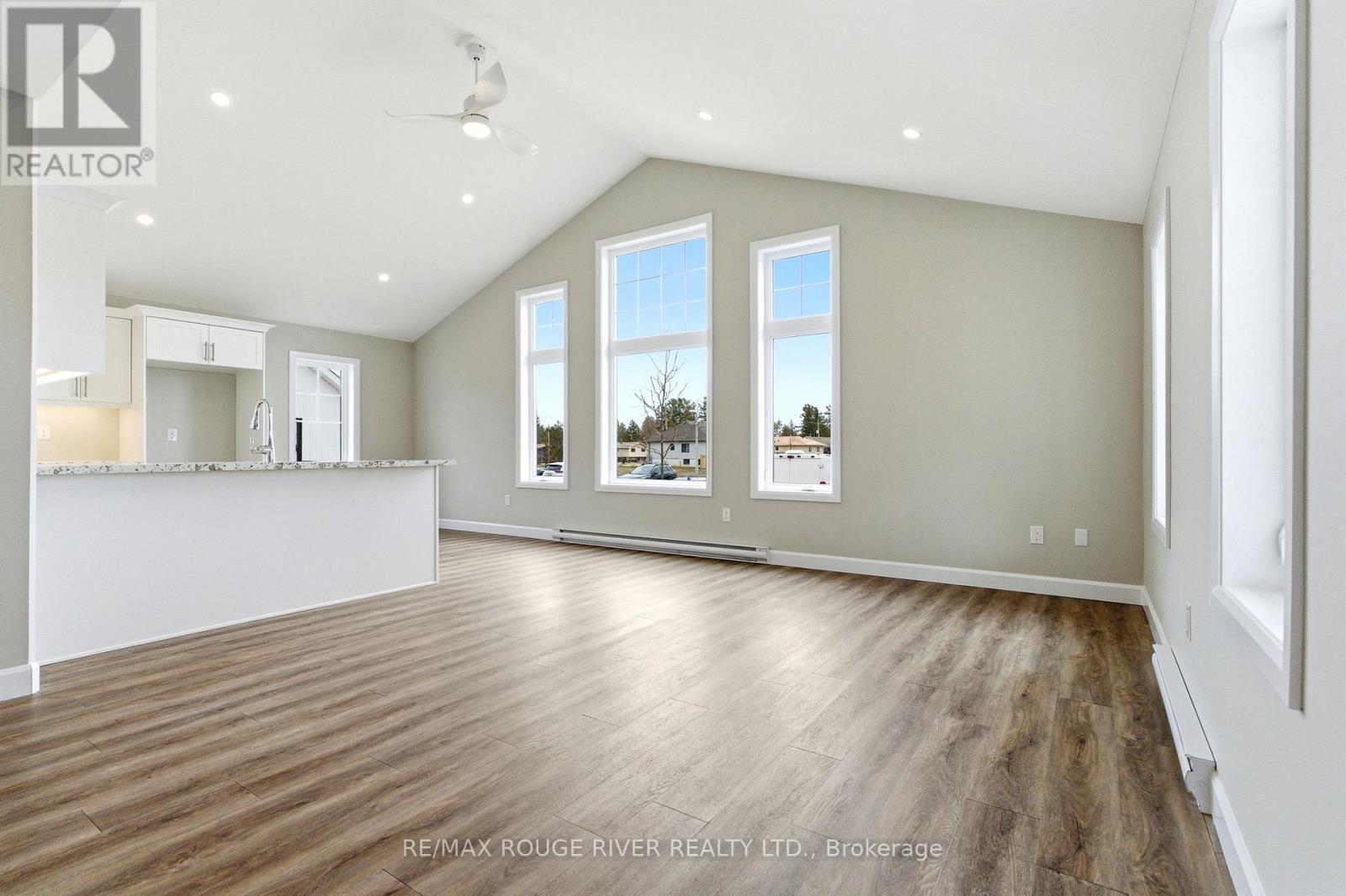 301 - 14 Meadowcreek Drive, Brighton, Ontario  K0K 1H0 - Photo 7 - X12903252