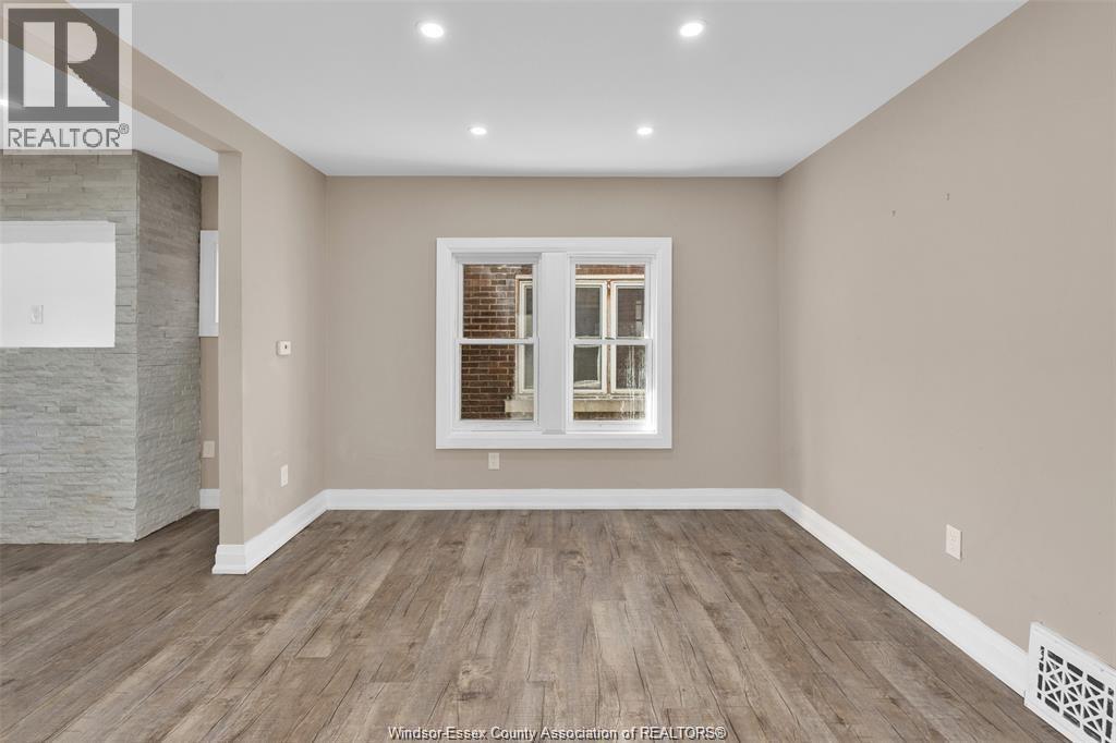 1374 Goyeau Street Unit# Main, Windsor, Ontario  N8X 3L1 - Photo 7 - 26009586