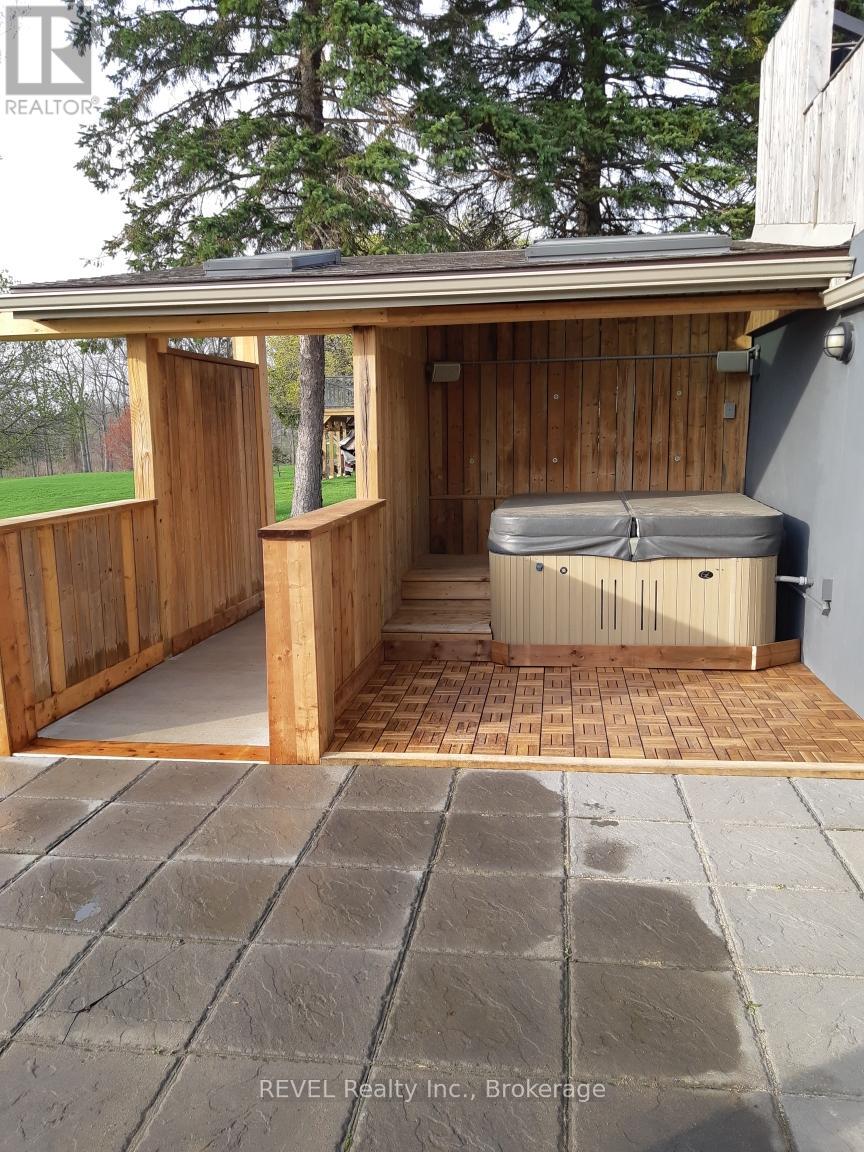 955 Ridge Road N, Fort Erie, Ontario  L0S 1N0 - Photo 33 - X12981136