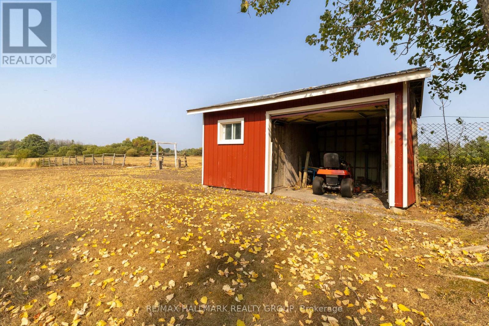 307 County Rd 5 Road, Front Of Yonge, Ontario  K0E 1R0 - Photo 24 - X12862058