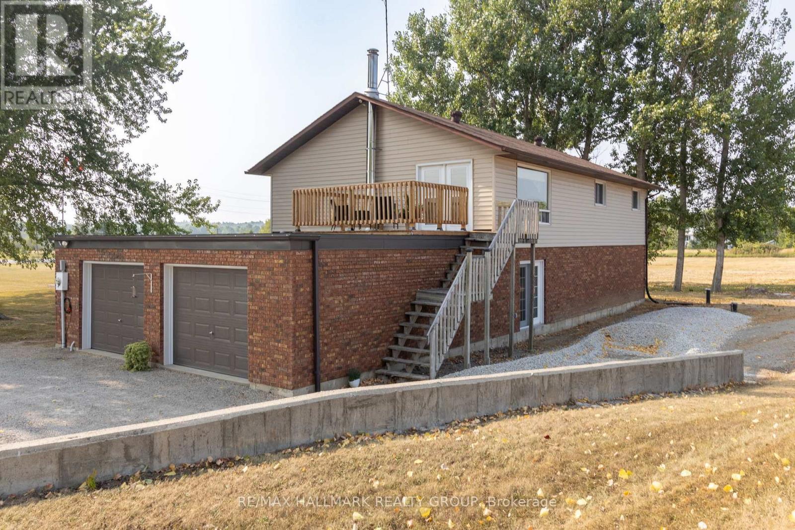 307 County Rd 5 Road, Front Of Yonge, Ontario  K0E 1R0 - Photo 2 - X12862058