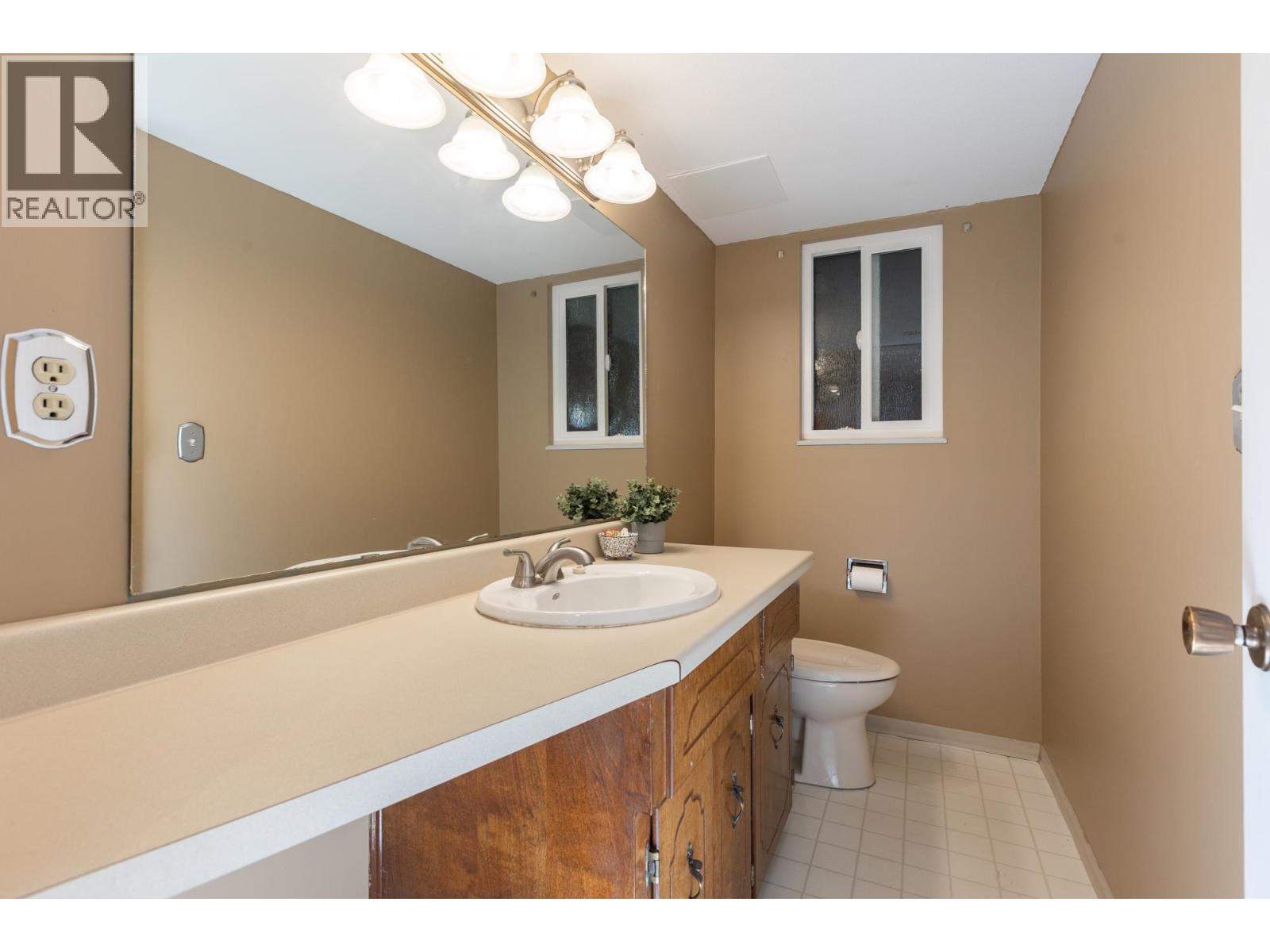 1884 Bluff Way, Coquitlam, British Columbia  V3E 1J2 - Photo 17 - R3116772