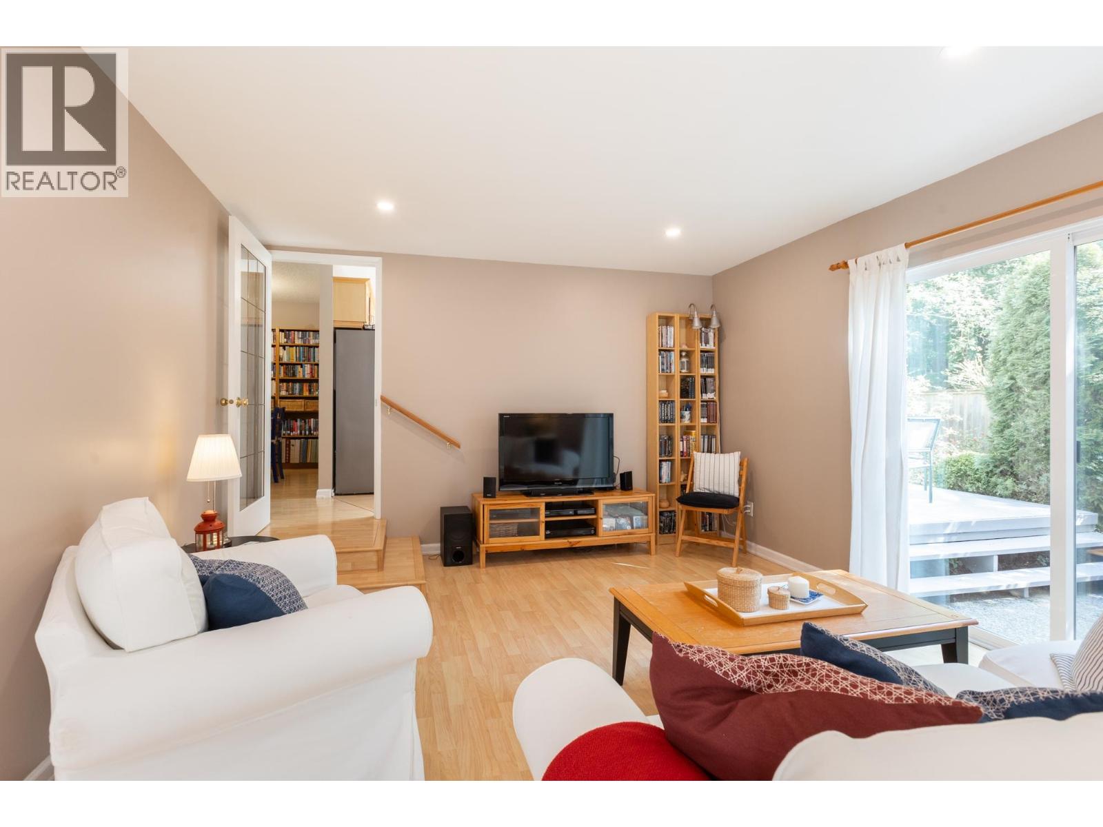 1884 Bluff Way, Coquitlam, British Columbia  V3E 1J2 - Photo 16 - R3116772