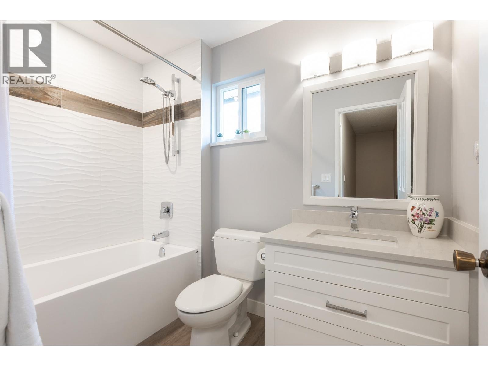 1884 Bluff Way, Coquitlam, British Columbia  V3E 1J2 - Photo 23 - R3116772