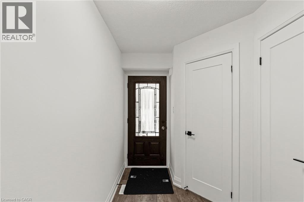 143 Stonebrook Way, Markdale, Ontario  N0C 1H0 - Photo 3 - 40794392