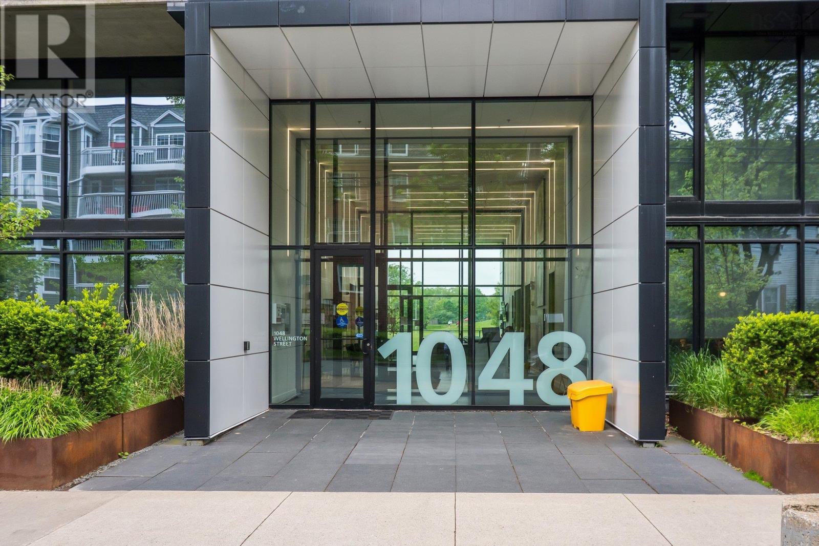 312 1048 Wellington Street, Halifax Peninsula, Nova Scotia  B3H 0C2 - Photo 1 - 202605653