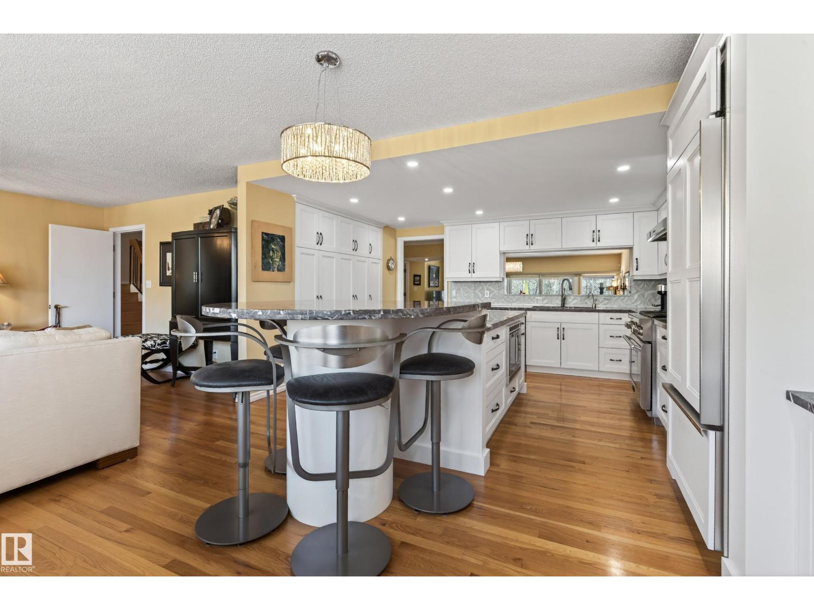 76 Willow Wy Nw, Edmonton, Alberta  T5T 1C8 - Photo 9 - E4483728
