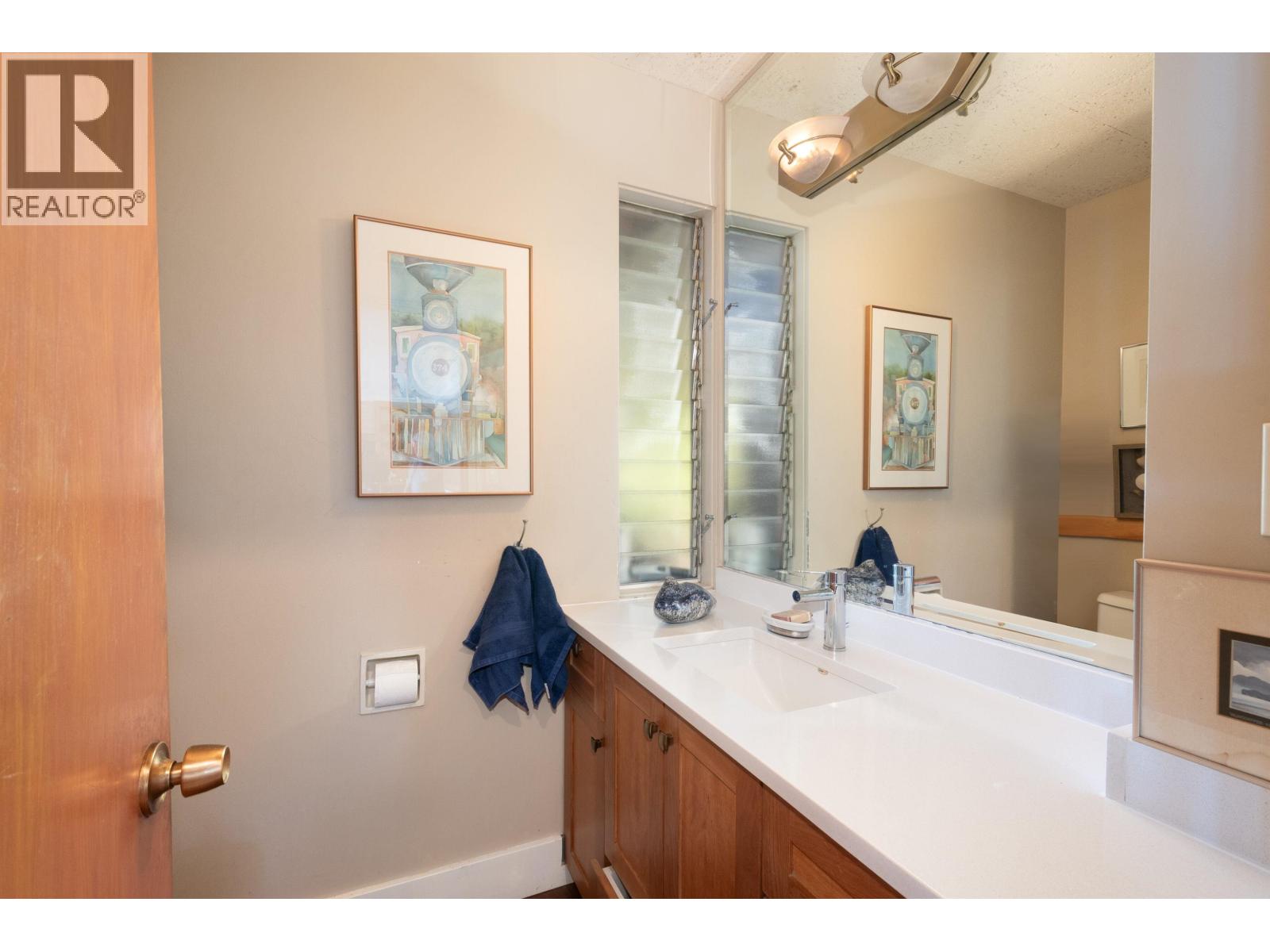 4455 Harris Place, North Vancouver, British Columbia  V7G 1E9 - Photo 15 - R3116908