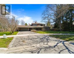 1460 HALYARD COURT, Mississauga, Ontario