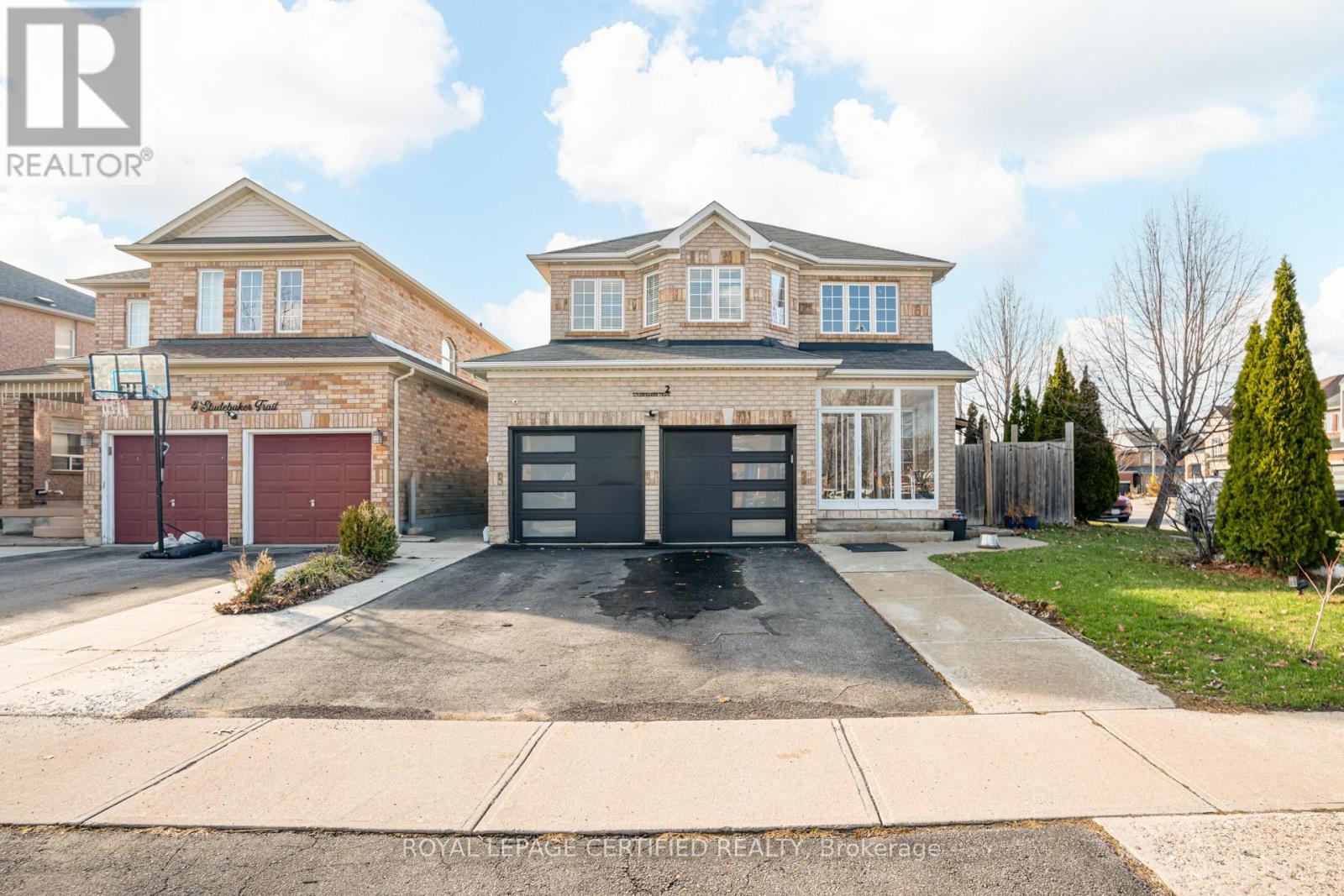 2 STUDEBAKER TRAIL, Brampton, Ontario