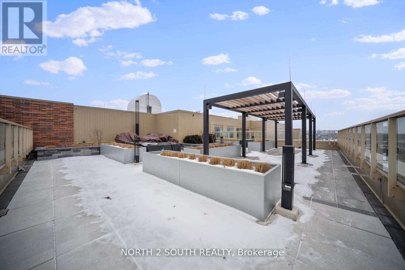 213 - 1787 St Clair Avenue W, Toronto, Ontario  M6N 0B7 - Photo 32 - W13059180