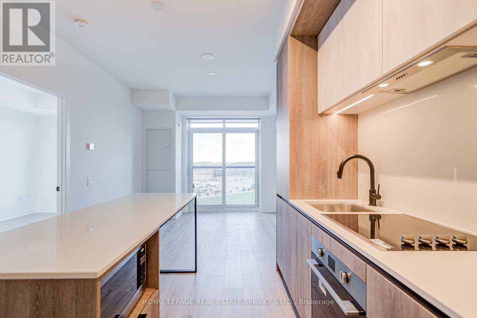 Unknown Address, ,    - Photo 13 - W13059236