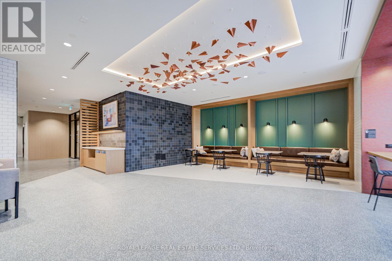 Unknown Address, ,    - Photo 4 - W13059236