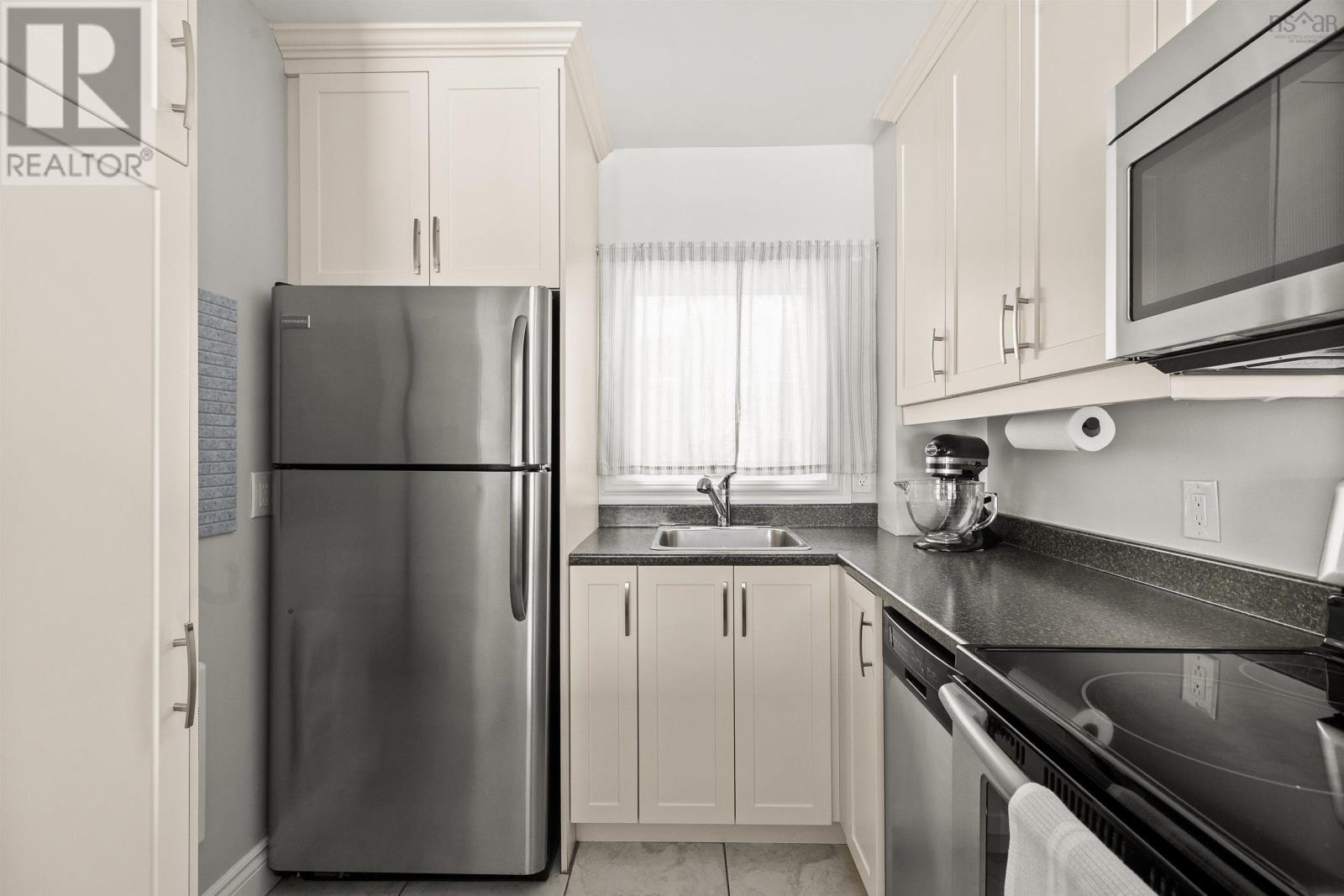 473 Shore Drive, Bedford, Nova Scotia  B4A 2C7 - Photo 12 - 202603402