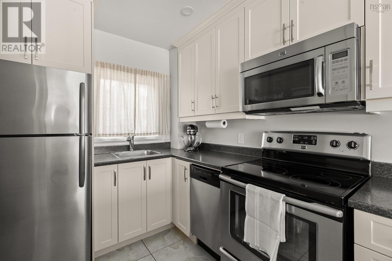 473 Shore Drive, Bedford, Nova Scotia  B4A 2C7 - Photo 13 - 202603402