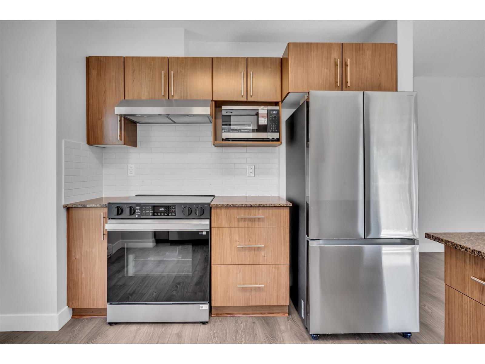 6 20038 70 Avenue, Langley, British Columbia  V2Y 0B4 - Photo 2 - R3116490