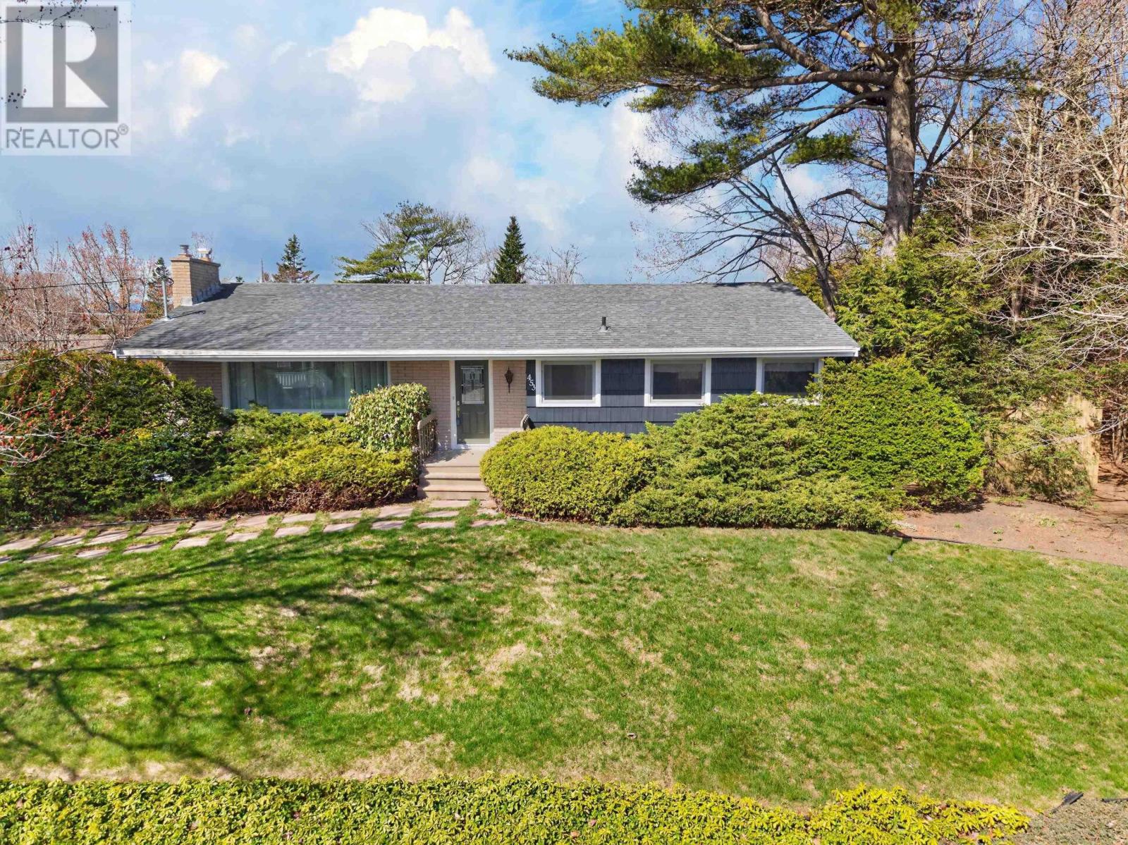 453 Waverley Road, Dartmouth, Nova Scotia  B2X 2G3 - Photo 1 - 202609000