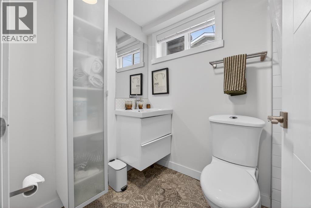 208 78 Avenue Se, Calgary, Alberta  T2H 1C4 - Photo 36 - A2296126