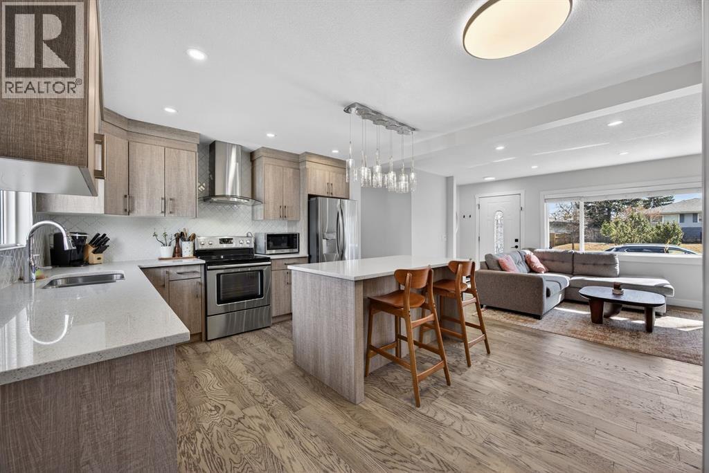 208 78 Avenue Se, Calgary, Alberta  T2H 1C4 - Photo 15 - A2296126