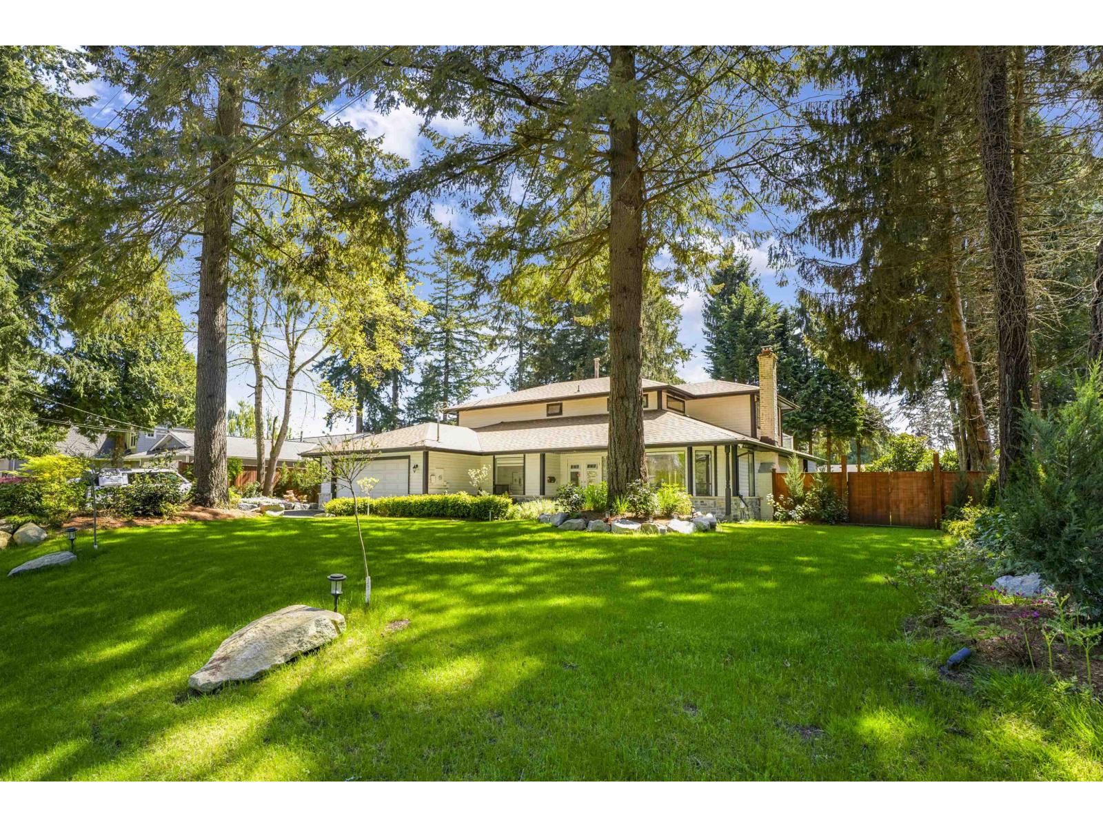 13846 18 Avenue, Surrey, British Columbia  V4A 1W4 - Photo 2 - R3117392