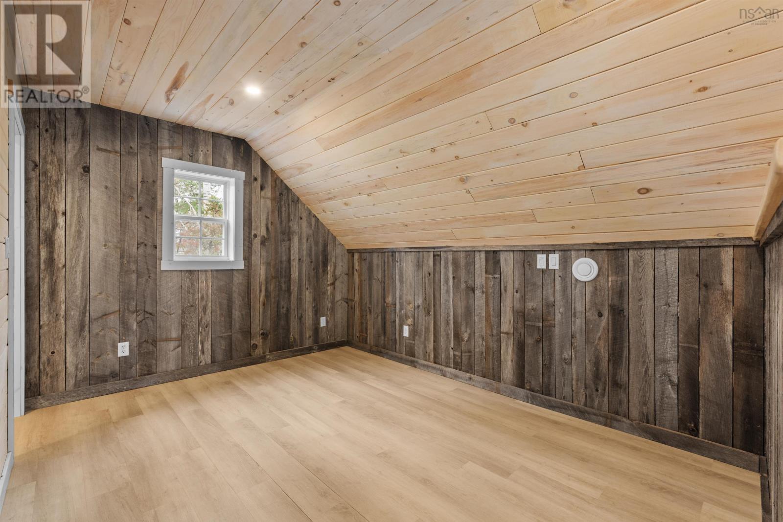 27 Pig Loop Road, Chester, Nova Scotia  B0J 1J0 - Photo 21 - 202609003