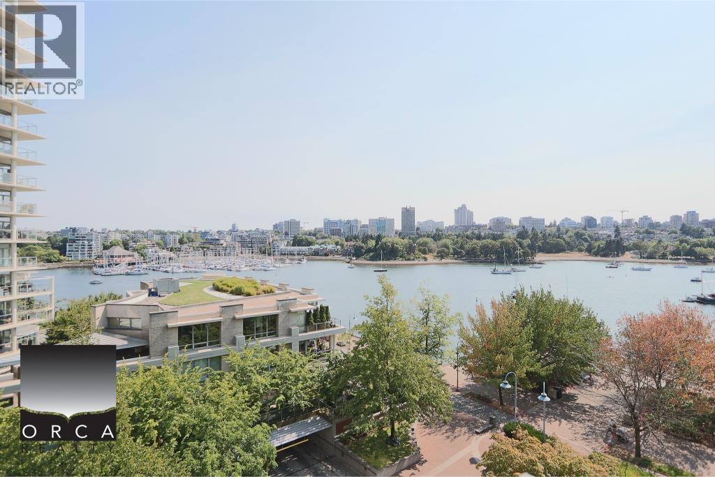 706 1383 MARINASIDE CRESCENT, Vancouver, British Columbia