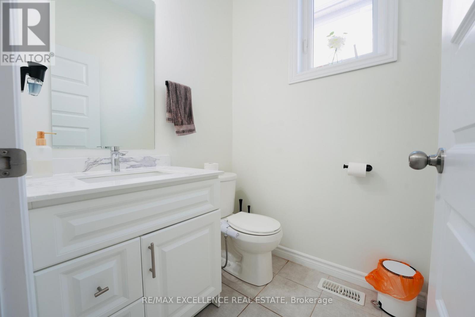 1689 Aukett Drive, London North, Ontario  N5X 0N2 - Photo 16 - X13059174