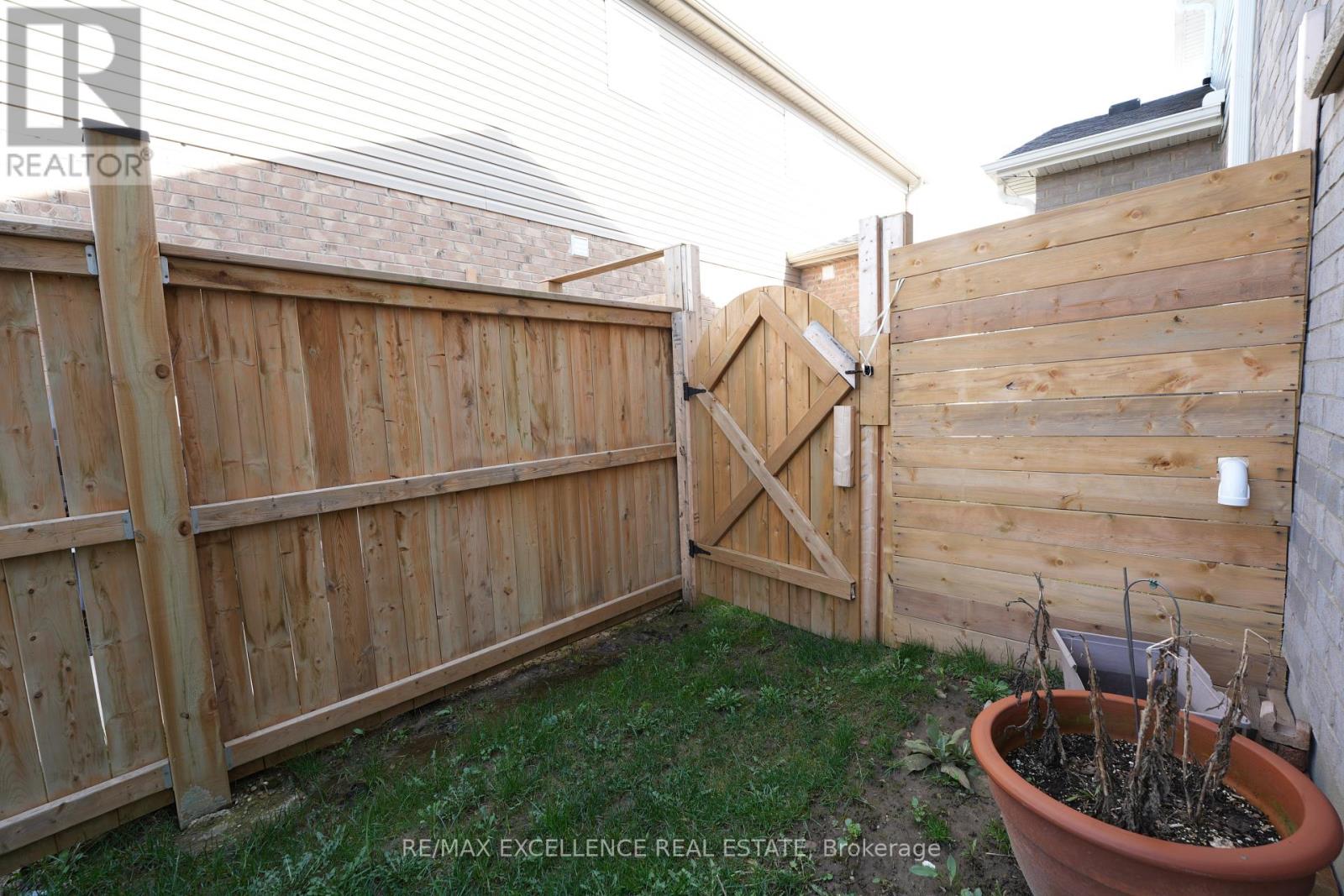 1689 Aukett Drive, London North, Ontario  N5X 0N2 - Photo 35 - X13059174