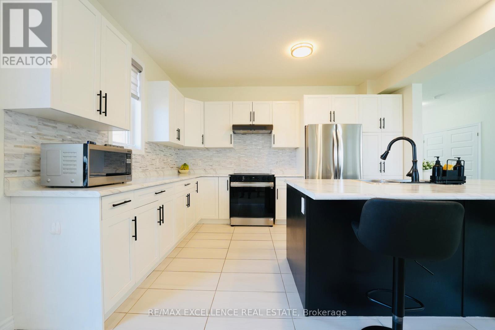 1689 Aukett Drive, London North, Ontario  N5X 0N2 - Photo 8 - X13059174