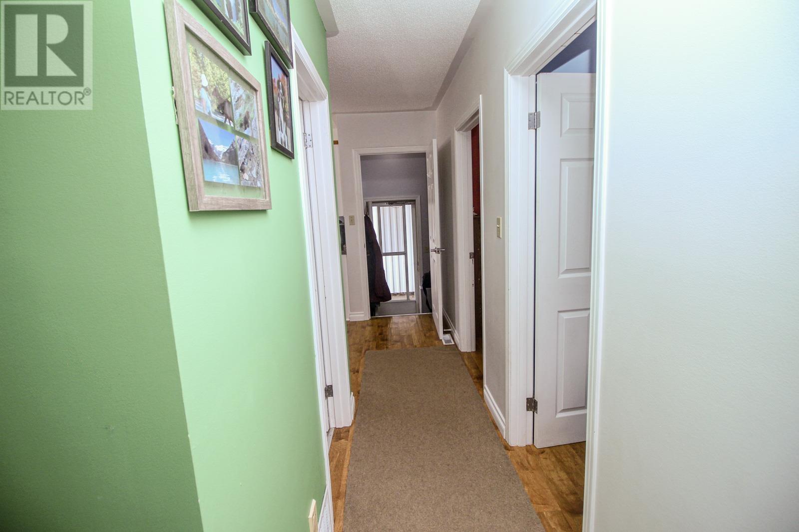 39 Lawson Ave, Sault Ste. Marie, Ontario  P6B 4E8 - Photo 13 - SM260813