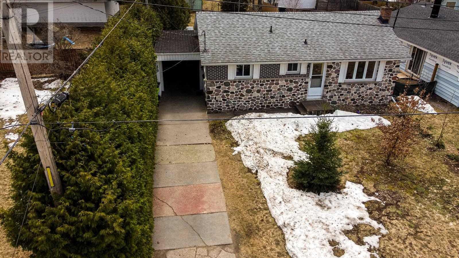 39 Lawson Ave, Sault Ste. Marie, Ontario  P6B 4E8 - Photo 35 - SM260813