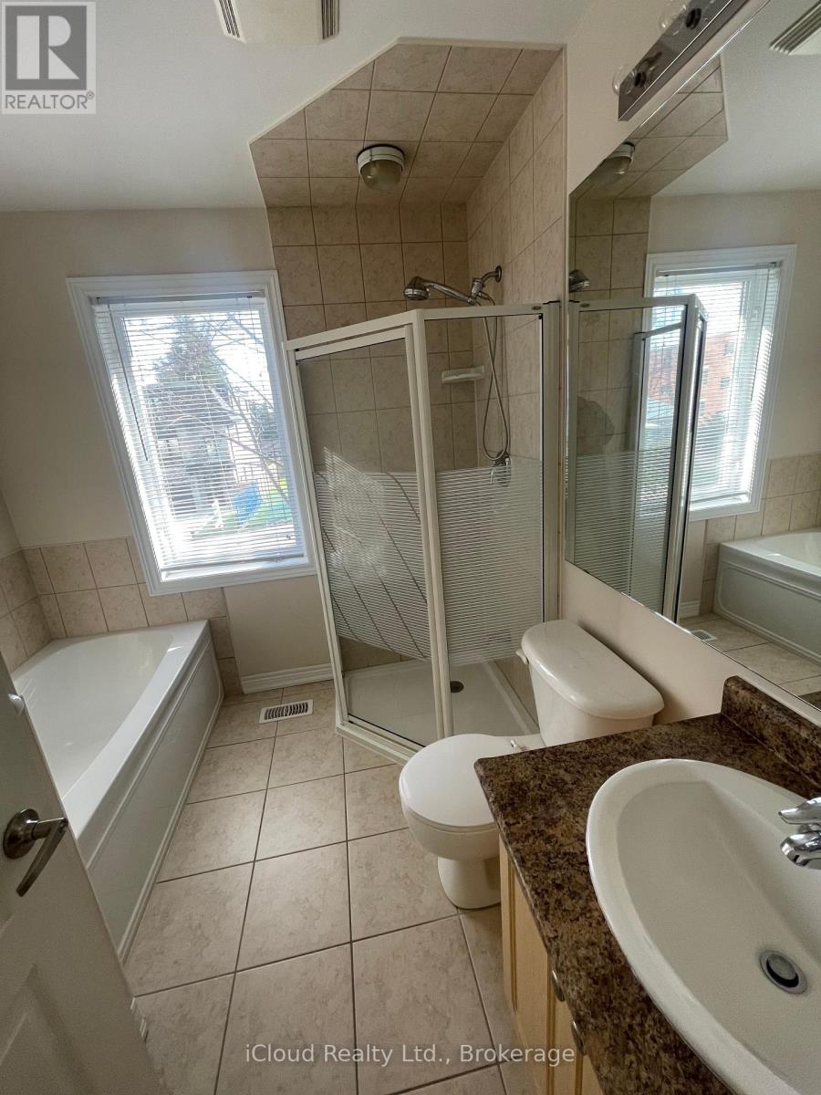 A - 9 Benson Avenue, Mississauga, Ontario  L5H 2P1 - Photo 12 - W12941462