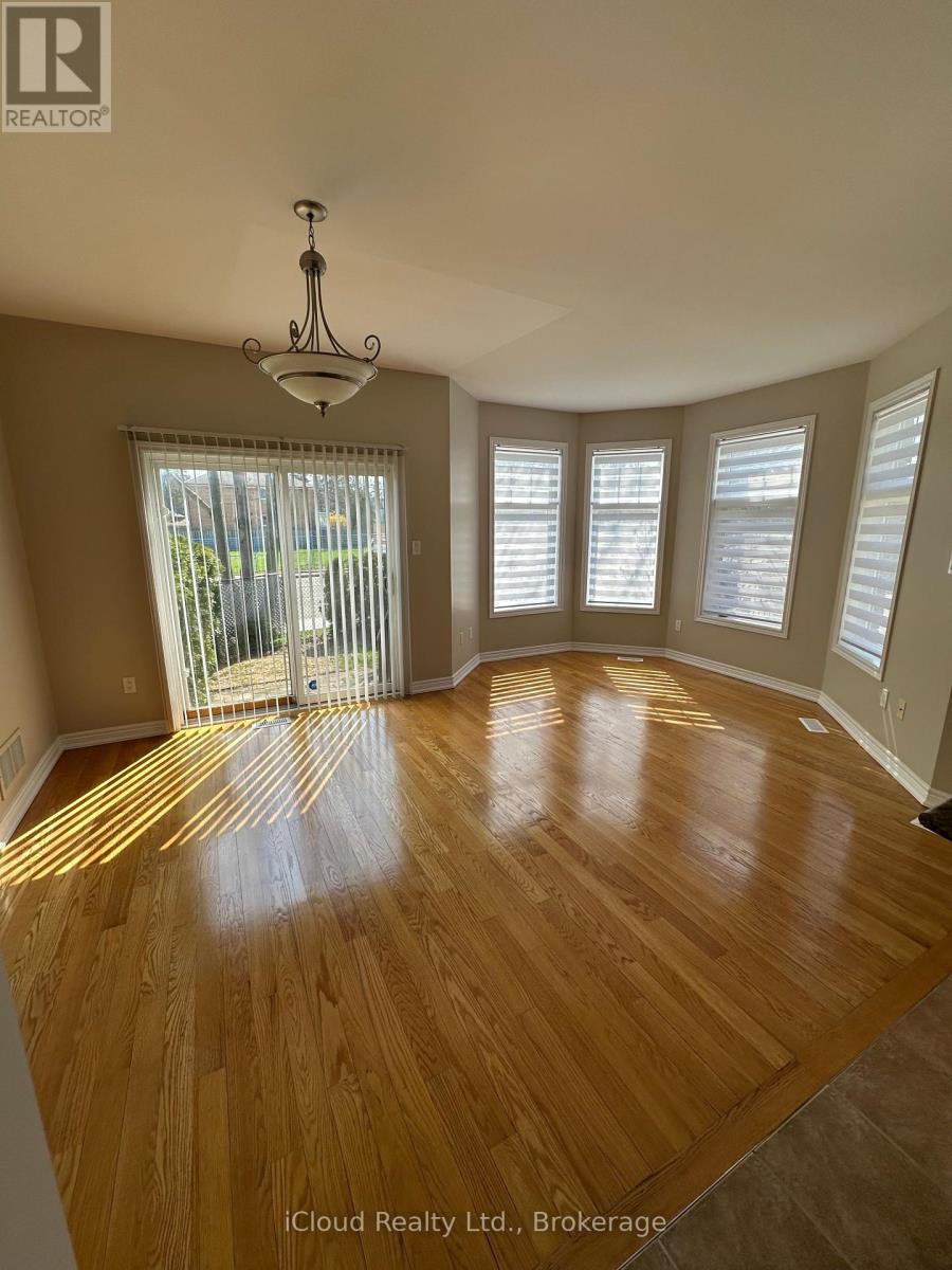 A - 9 Benson Avenue, Mississauga, Ontario  L5H 2P1 - Photo 3 - W12941462