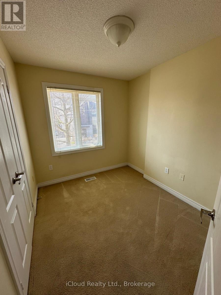 A - 9 Benson Avenue, Mississauga, Ontario  L5H 2P1 - Photo 15 - W12941462