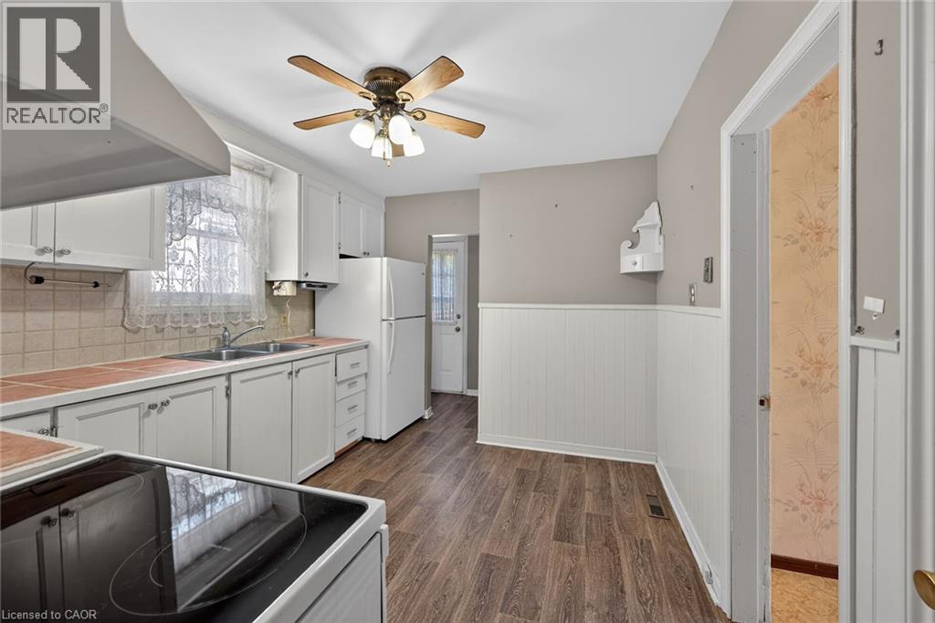 192 Ivon Avenue, Hamilton, Ontario  L8H 5S8 - Photo 11 - 40825463