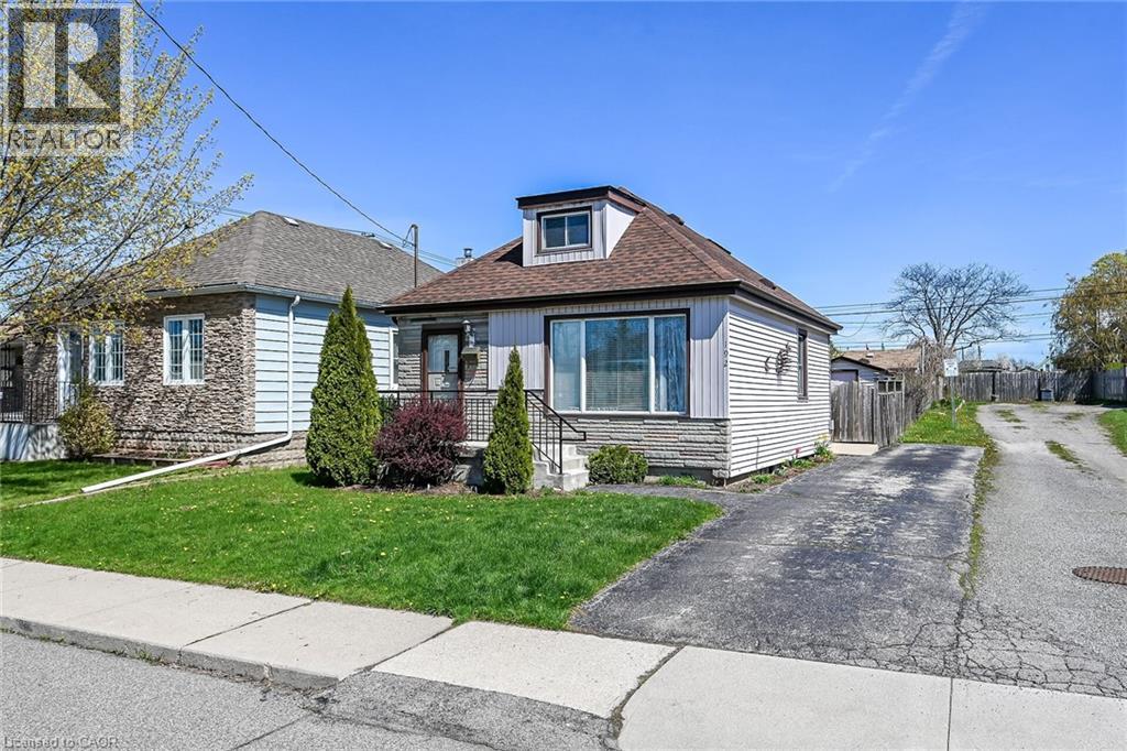 192 Ivon Avenue, Hamilton, Ontario  L8H 5S8 - Photo 2 - 40825463
