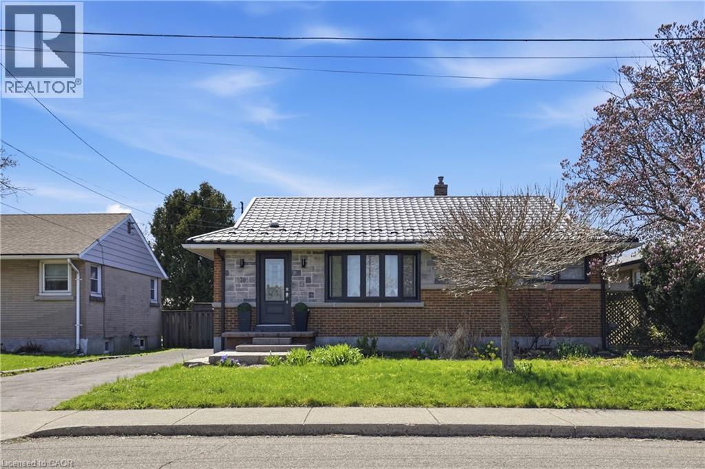 70 SANDALWOOD Avenue, Hamilton, Ontario