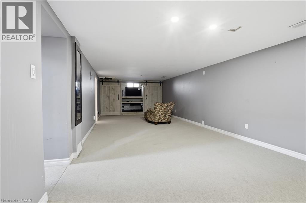 70 Sandalwood Avenue, Hamilton, Ontario  L8T 2E3 - Photo 11 - 40825391