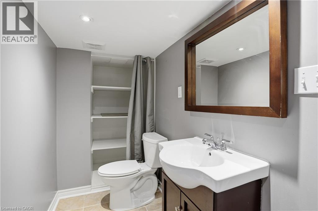 70 Sandalwood Avenue, Hamilton, Ontario  L8T 2E3 - Photo 12 - 40825391